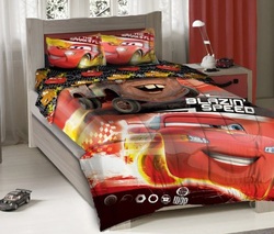 COOL KIDS ROOMS Disney Cars Blazin' Speed Full Size Bedding Set