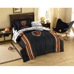 COOL KIDS ROOMS NFL Chicago Bears Bed in Bag Set  and Decor